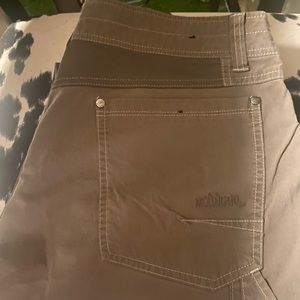 Men’s Kuhl pants